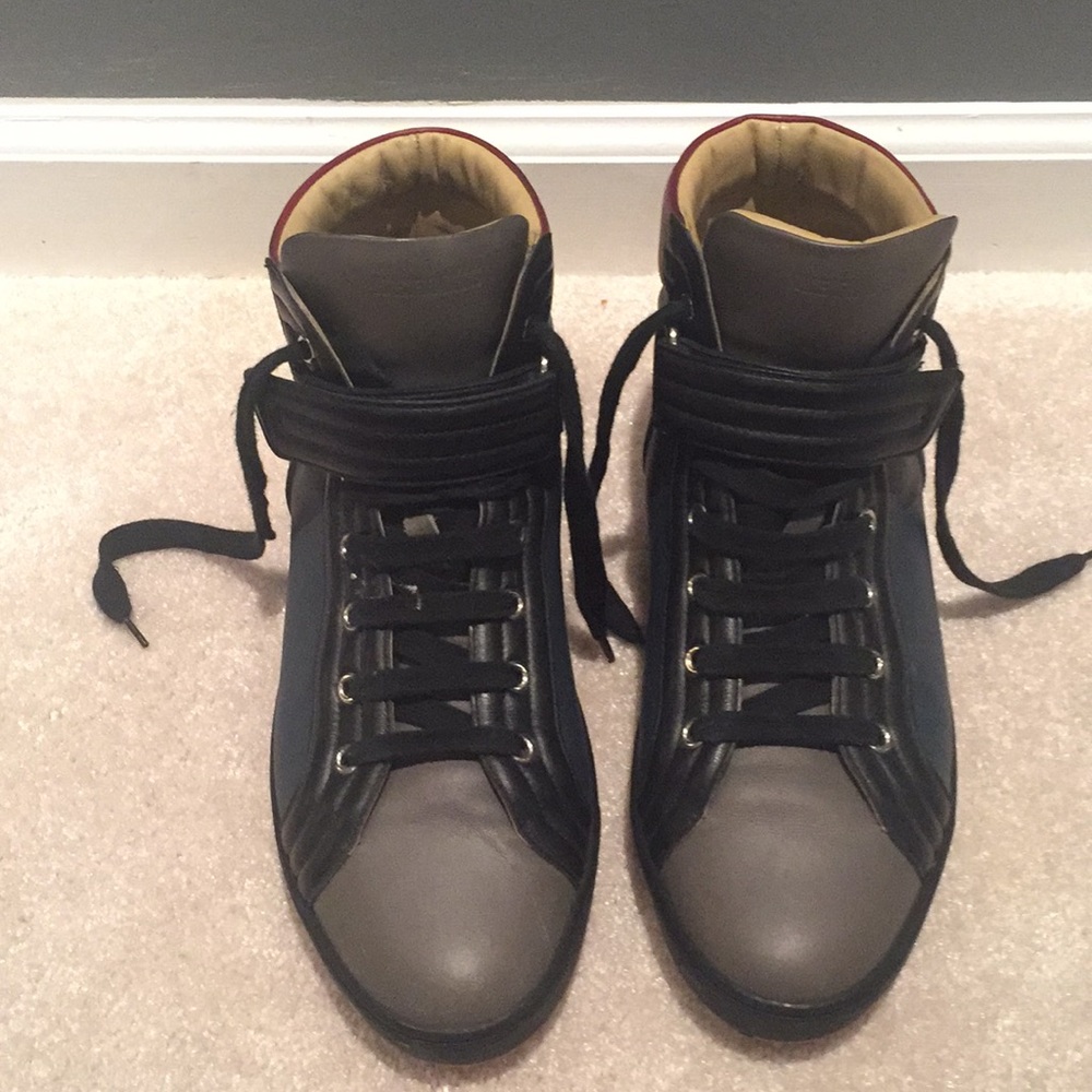 Authentic men’s Hermes sneakers